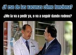 Enlace a Es el vecino el que dice que se vacune primero el alcalde...