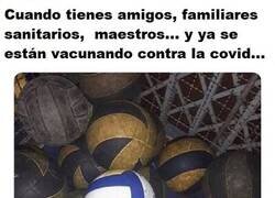 Enlace a A saber cuándo te vacunarán a ti y te sientes ya un apestado...