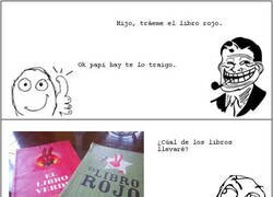 Enlace a Lo que puede pasar cuando quieres darle el libro rojo a tu papá