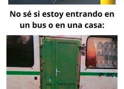 Enlace a Situaciones extrañas vividas en el transporte público