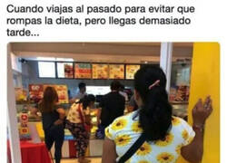 Enlace a Ni viajando en el tiempo lo consigo