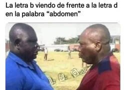 Enlace a Una letra frente a la otra