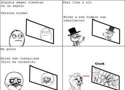 Enlace a Diferentes memes mirándose al espejo