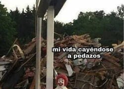 Enlace a Solo me queda reír
