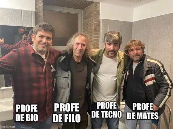 Meme_otros - Tus profesores haciéndose una foto en una excursión