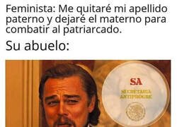 Enlace a Sigue siendo el apellido de un padre