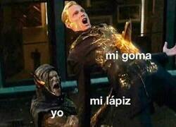 Enlace a Lo hacía sin motivo aparente