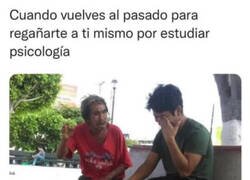 Enlace a Soy pobre por tu culpa