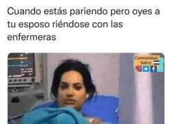 Enlace a La celosa dando a luz