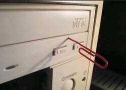 Enlace a Si recuerdas esto, ve a ponerte la tercera dosis