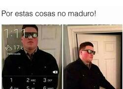 Enlace a Un meme como fondo de pantalla