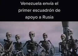 Enlace a Allá va el ejército venzolano