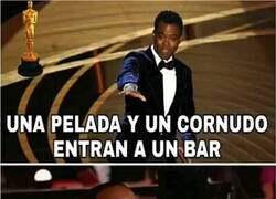 Enlace a Por ahí no, Chris