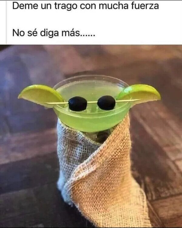 Meme_otros - El Cocktail Baby Yoda