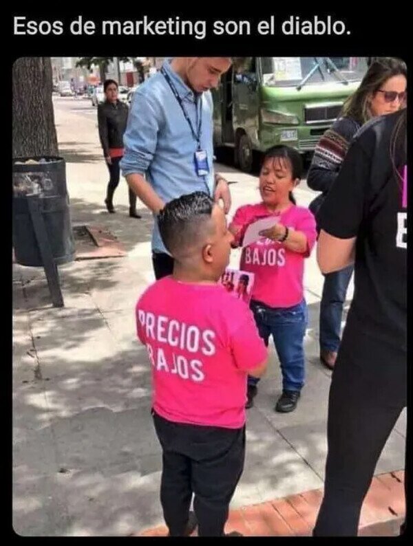 Meme_otros - Mucho marketing, poco corazón