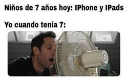 Enlace a Voces raras delante del ventilador