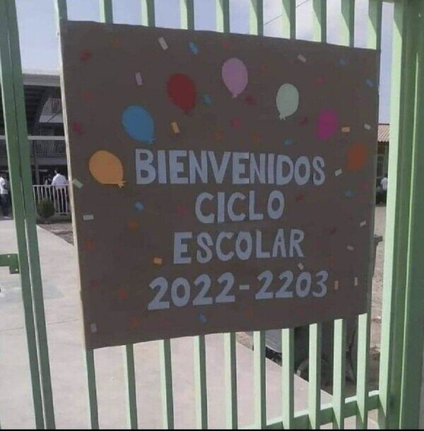 Meme_otros - Pues sí que se va a hacer largo el curso...