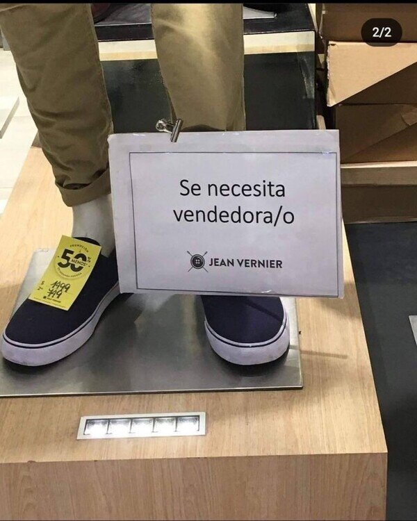 Meme_otros - Alguien va buscando 'vendedoro'