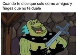 Enlace a Fingiendo que no duele