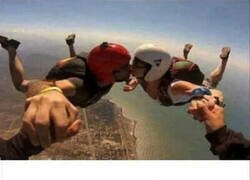 Enlace a Sujetavelas nivel aéreo