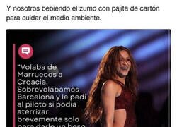 Enlace a Shakira y su contaminante romanticismo