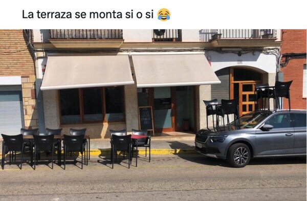 bar,terraza,mesas,aparcar,encima,coche