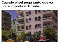 Enlace a Si morimos, pues morimos