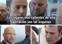 Enlace a Esquinas calientes