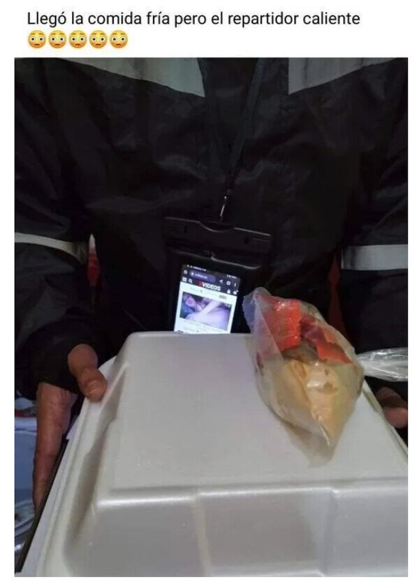 Meme_otros - Eso que lleva no es el navegador...