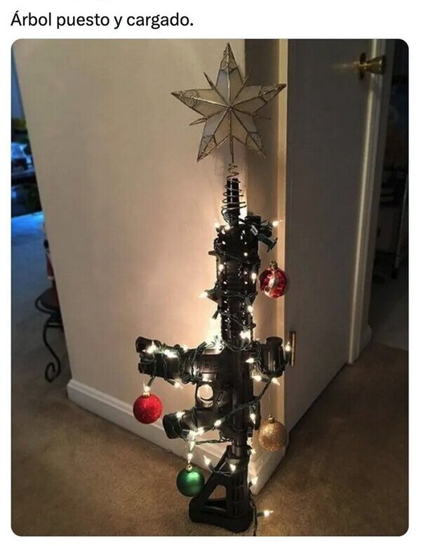 Meme_otros - Árbol de Navidad ruso