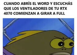 Enlace a Algo raro está sucediendo