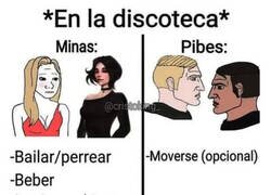 Enlace a Chicos y chicas en la discoteca