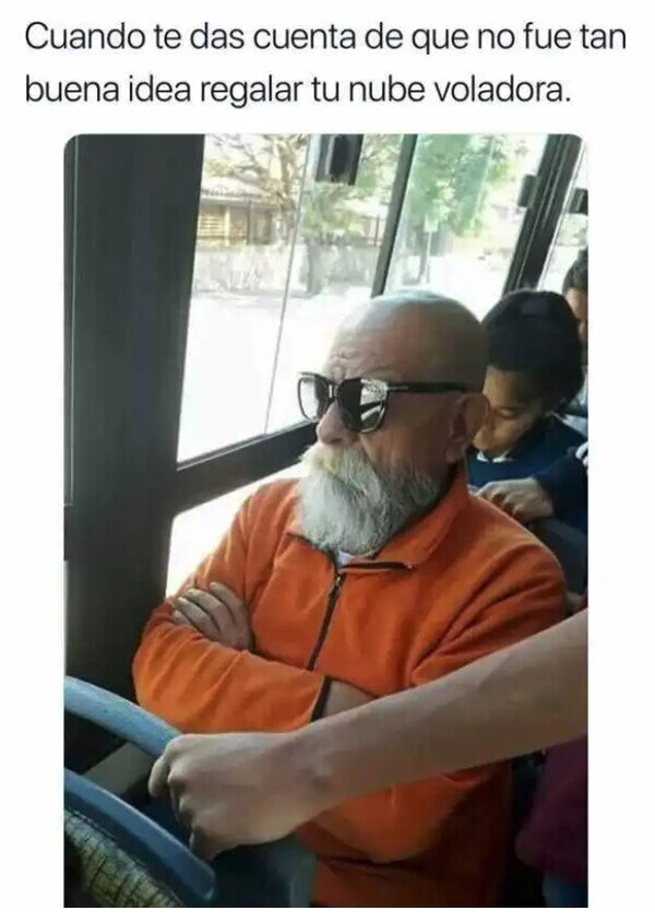 Meme_otros - Ahora le toca ir en bus