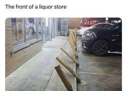 Enlace a El parking de una licoreria