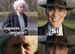 Enlace a Quien mucho juega, poco duerme