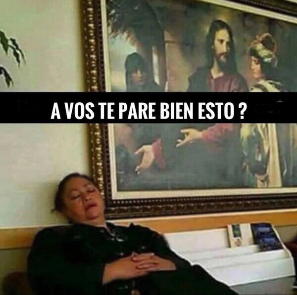 Meme_otros - ¿Cómo se peude dormir así?