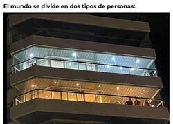 Enlace a ¿Prefieres luz cálida o eres un psicópata?