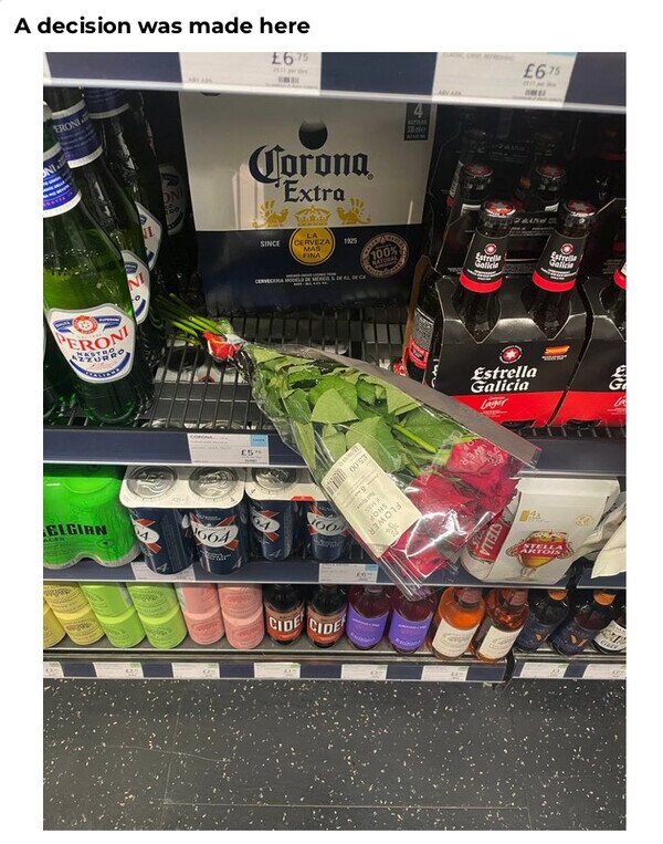 Meme_otros - Aquí se ha tomado una importante decisión