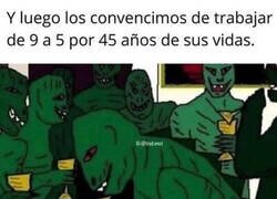 Enlace a Los reptilianos se ríen desde su guarida