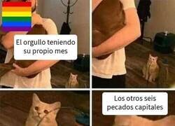 Enlace a Escondan a sus hijas que se viene el mes de la lujuria