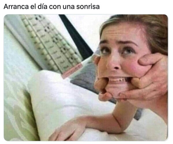 Otros - Y que no tenga que ser tan forzada...