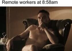 Enlace a Un teletrabajador cualquiera en verano