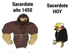 Enlace a Antes sacerdotes, ahora so cerdotes
