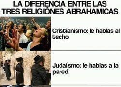 Enlace a La religión es hablar hacia algún lado
