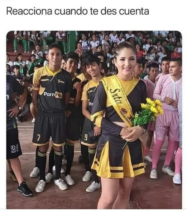 Meme_otros - ¿Qué está pasando aquí?