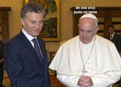 Enlace a ¿Qué se le regala a un Papa?