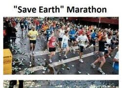 Enlace a La irónica maratón para salvar el planeta