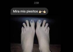 Enlace a Esos piesitos van pidiendo algo