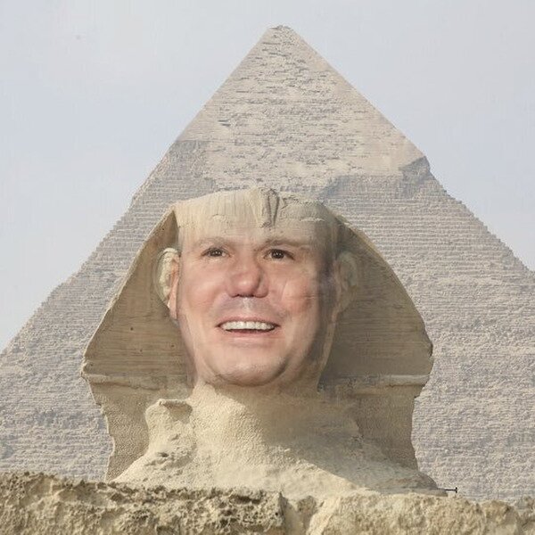 Meme_otros - Lucas merece una esfinge