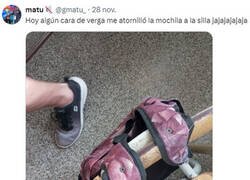 Enlace a Las bromas en los colegios públicos